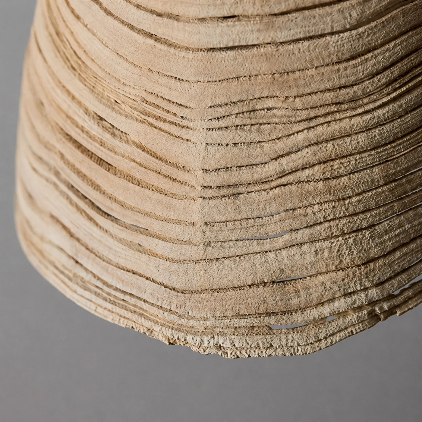 Wood grain pendant shade detail